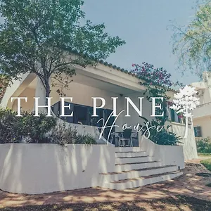 Pine House - Airport, And Center Distretto di Faro